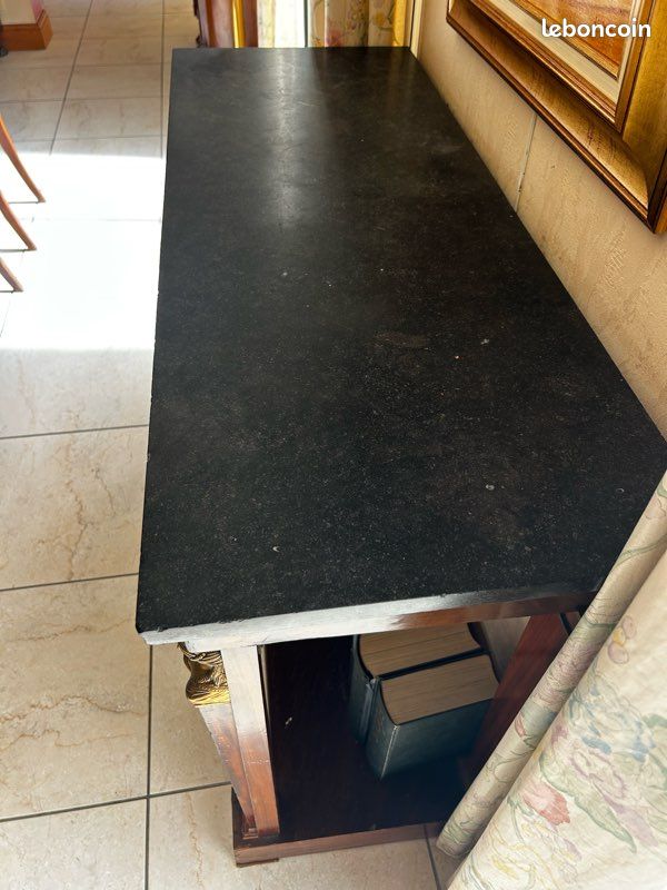 Console Retour d’Égypte en acajou avec plateau en marbre noir (image 2)
