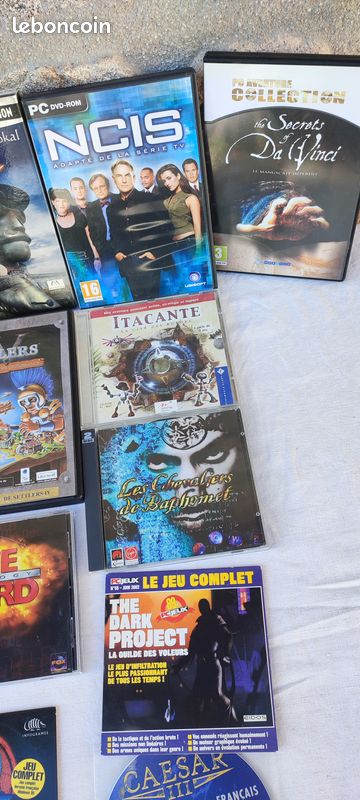 Lot De 10 Jeux PC Vintage Fantasy - Incluant Borderlands - État Bon, Boîtiers Et Notices Inclus