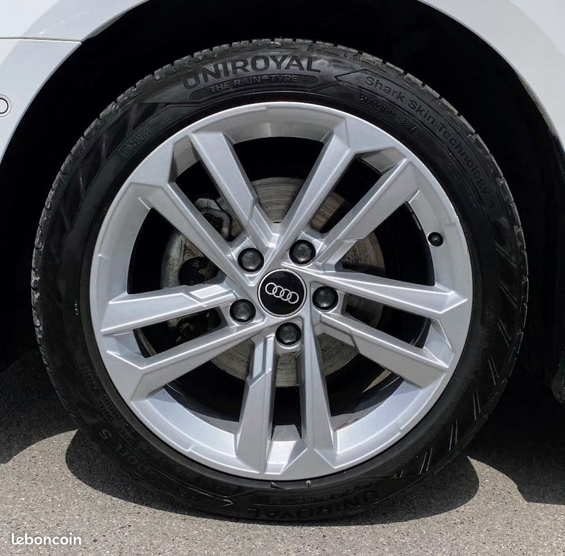 Audi A3 30 TDI / 2.0l 116 CH BVM 6 / Véhicule Français / Suivi Audi / Fiable / Consommation faible / Motorisation bridé (image 13)