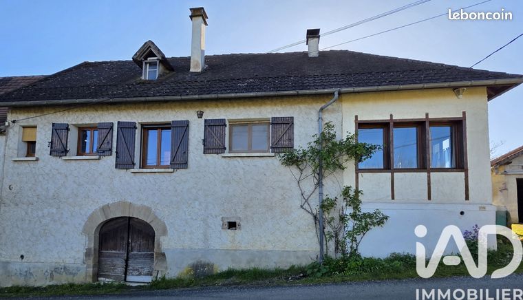 Propriété 4 pièces 80 m²