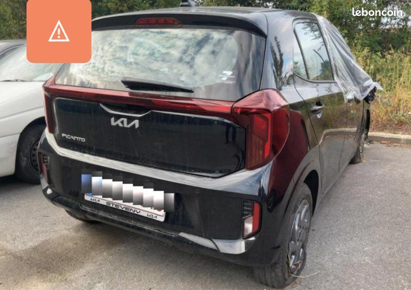 Kia picanto SPORT 2026 ENDOMMAGÉ CARTE GRISE ✅ (image 4)