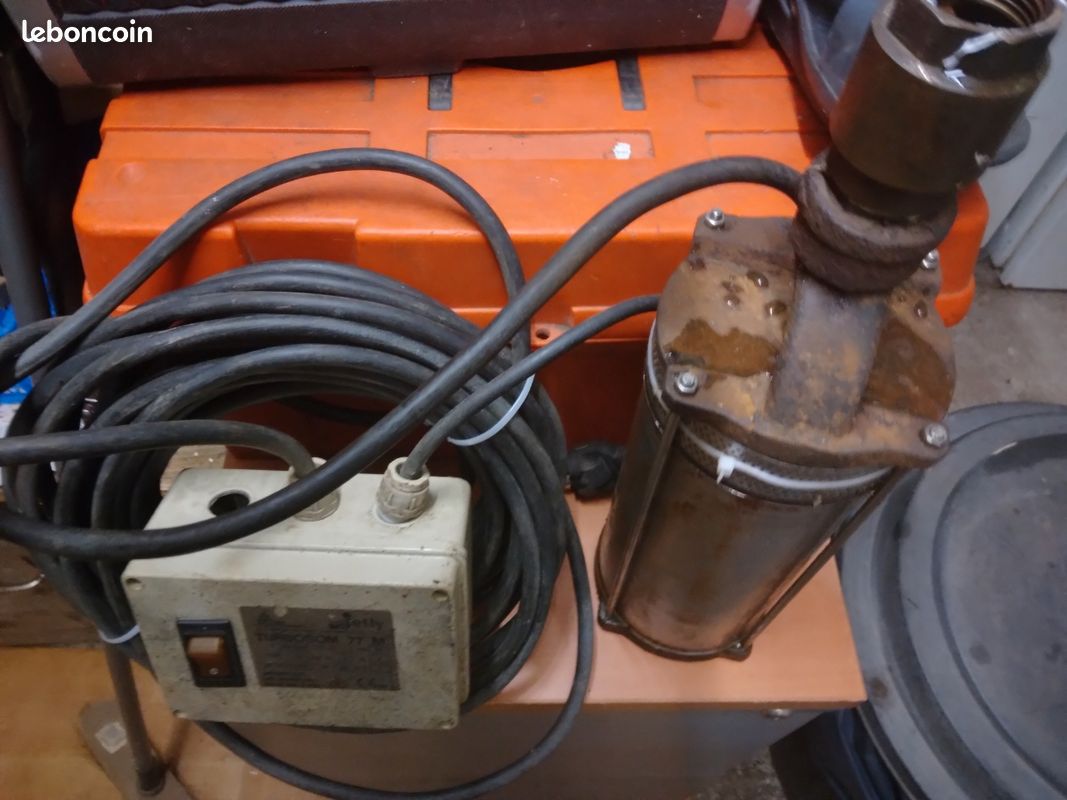 Vend pompe hydraulique jetly (image 1)