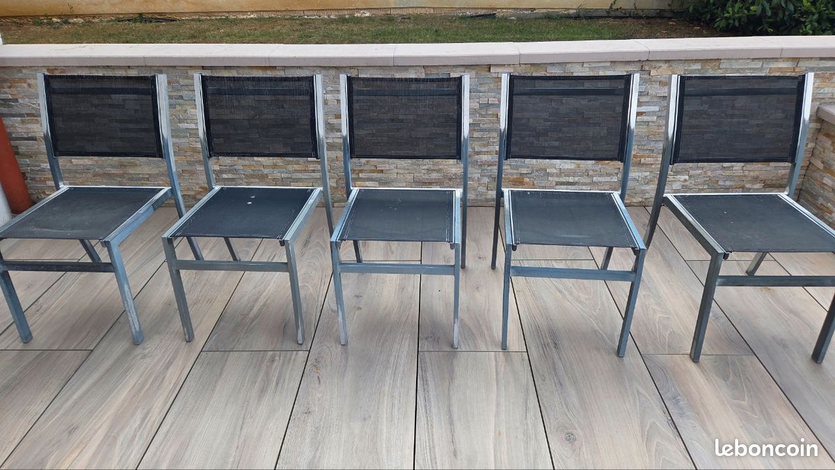5 Chaises de jardin (image 1)