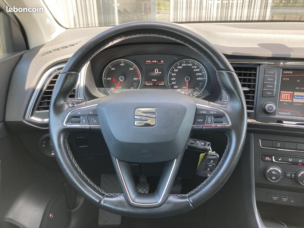 SEAT ATECA 1.6 TDI - 115 - Référence (image 12)