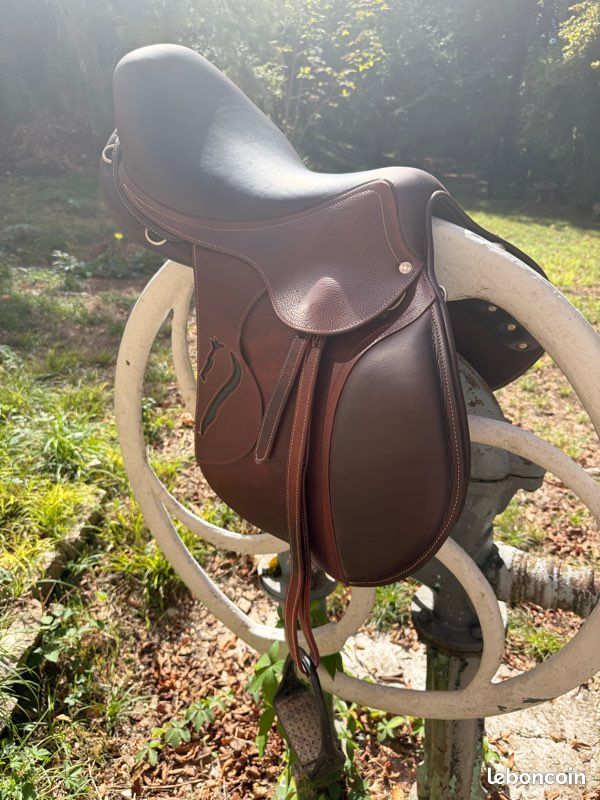 Selle Antares Connexion 17,5 pouces (image 1)