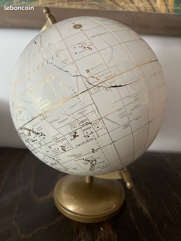 Globe terrestre decoratif (image 3)