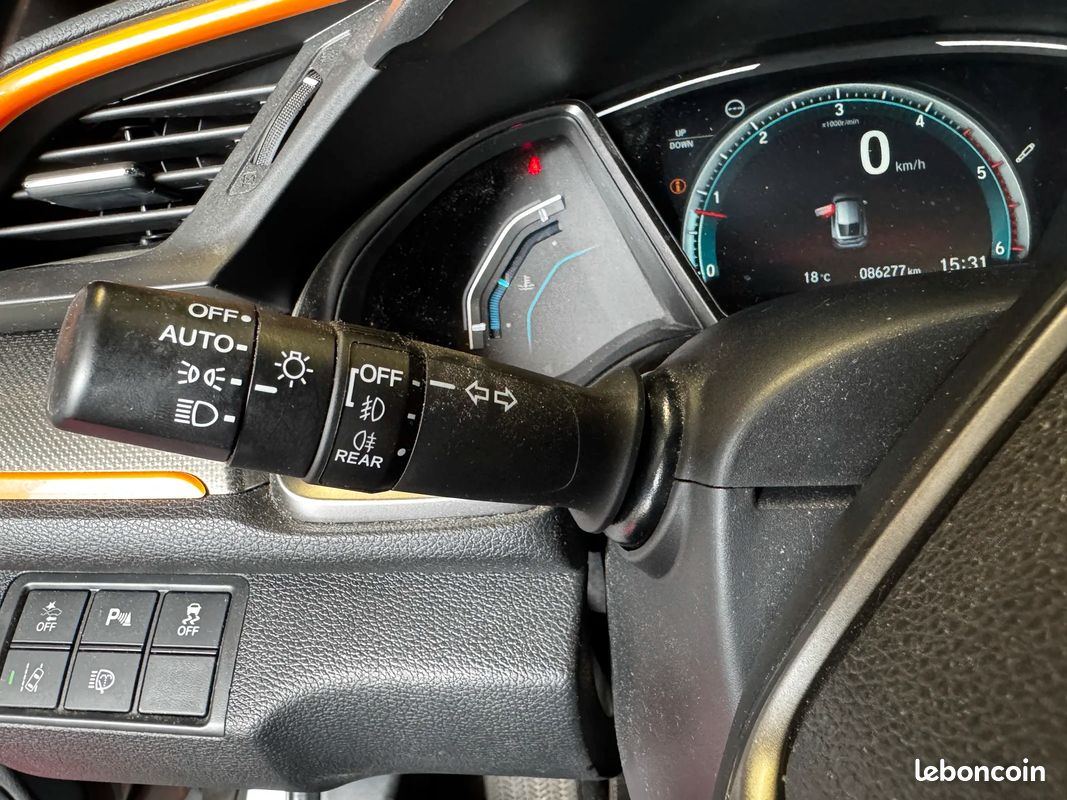 Honda CIVIC 1.6 i-DTEC Exclusive Premium Exclusive Premium (image 14)