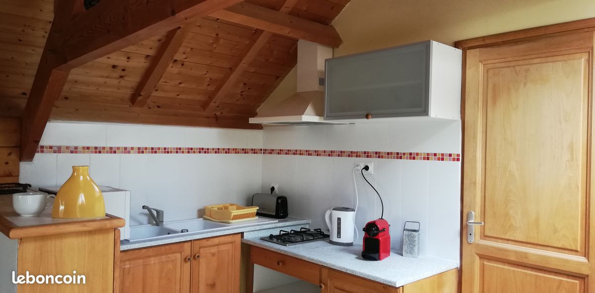Parking 1 pièce 32 m² · à Ploudalmézeau · 32 m² · 580 €/mois