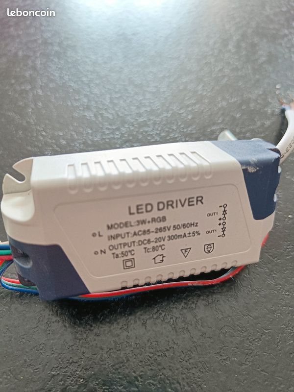 Spot encastrable led multicolore (image 2)