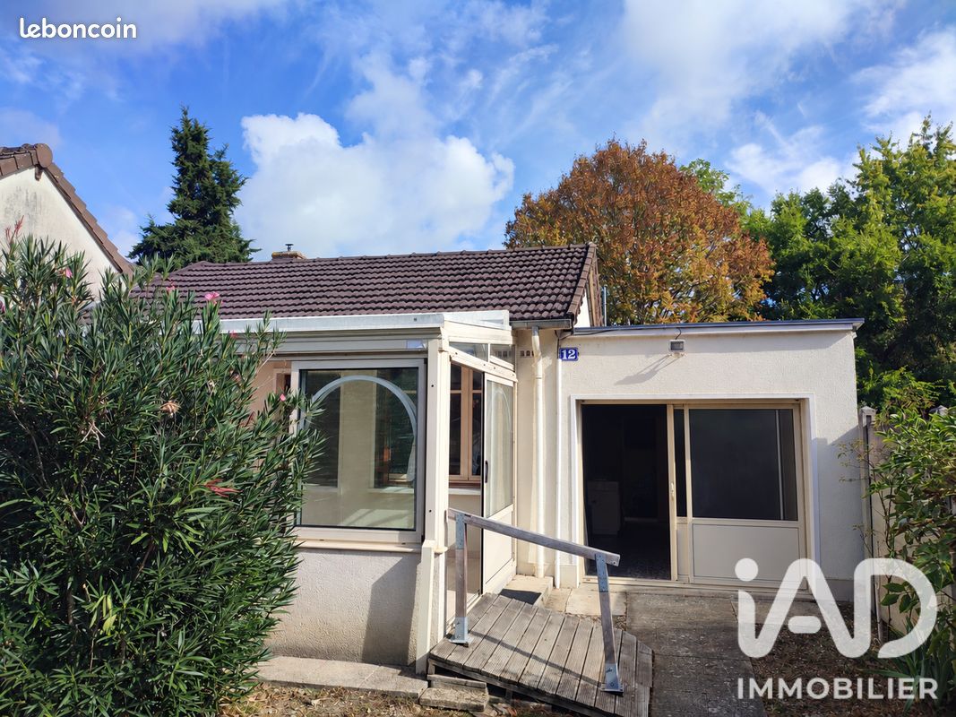Maison 2 pièces 57 m² · à La Chartre-sur-le-Loir · 57 m² · 84 500 €