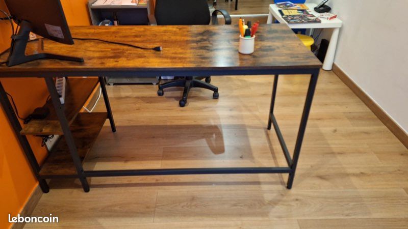 Table de bureau (image 2)