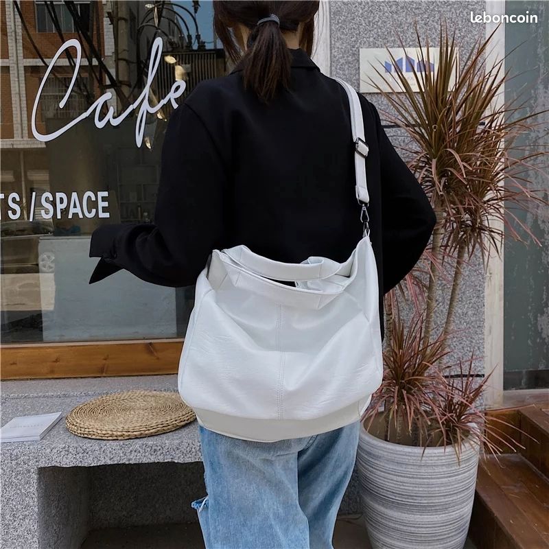 Sac à main blanc (image 1)