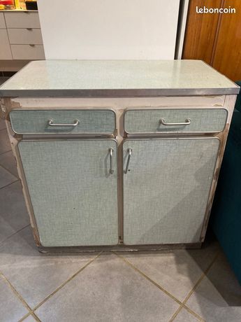 Buffet vintage Formica jaune datant des années 60 - Vintage by fabichka
