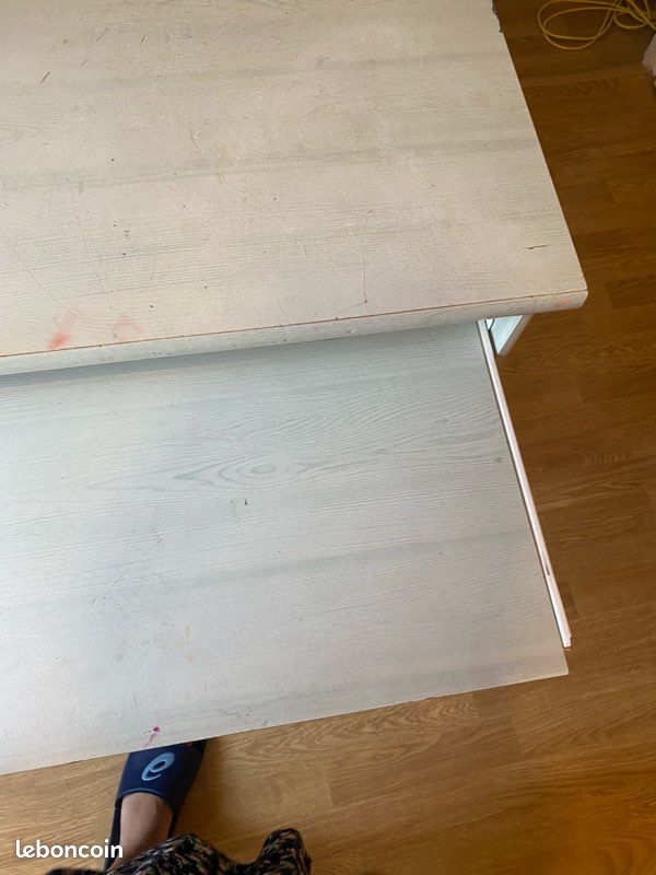 Bureau (image 4)