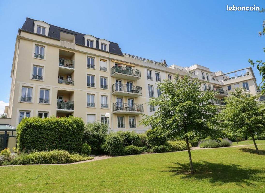 Appartement 2 pièces 44 m² · à Rosny-sous-Bois · 44 m² · 215 000 €