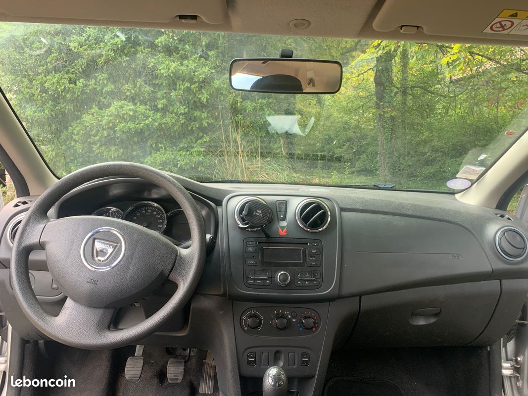 Dacia Logan MCV 0.9 TCe 90 Ambiance 2016 Essence - 142 300 km (image 3)