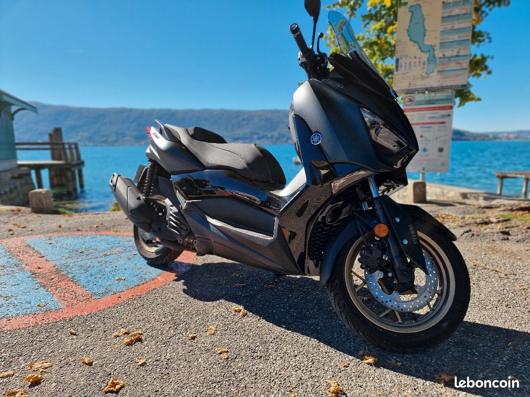 yamaha 125cc xmax