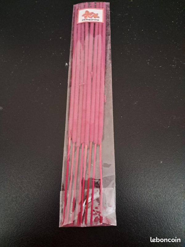 Lot baguettes encens + support (image 2)