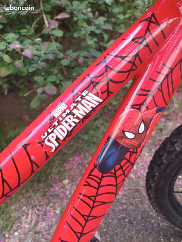 Spider Man Velo Rouge 16 Pouces Velo Spiderman 16 Pouces 4-7 Ans Vélos