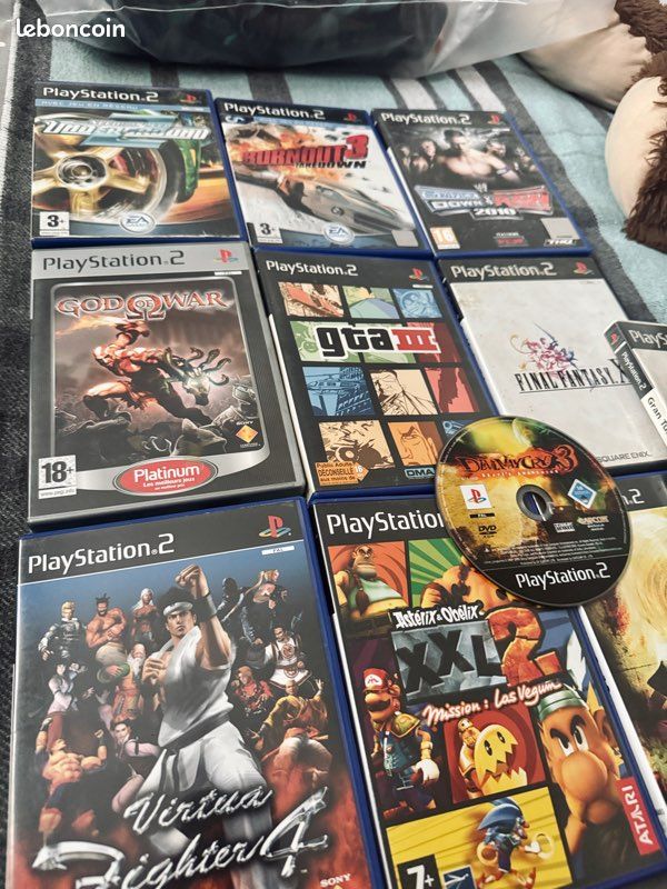 LOT 32 JEUX PS2 PlayStation EUR 59,00 - FR