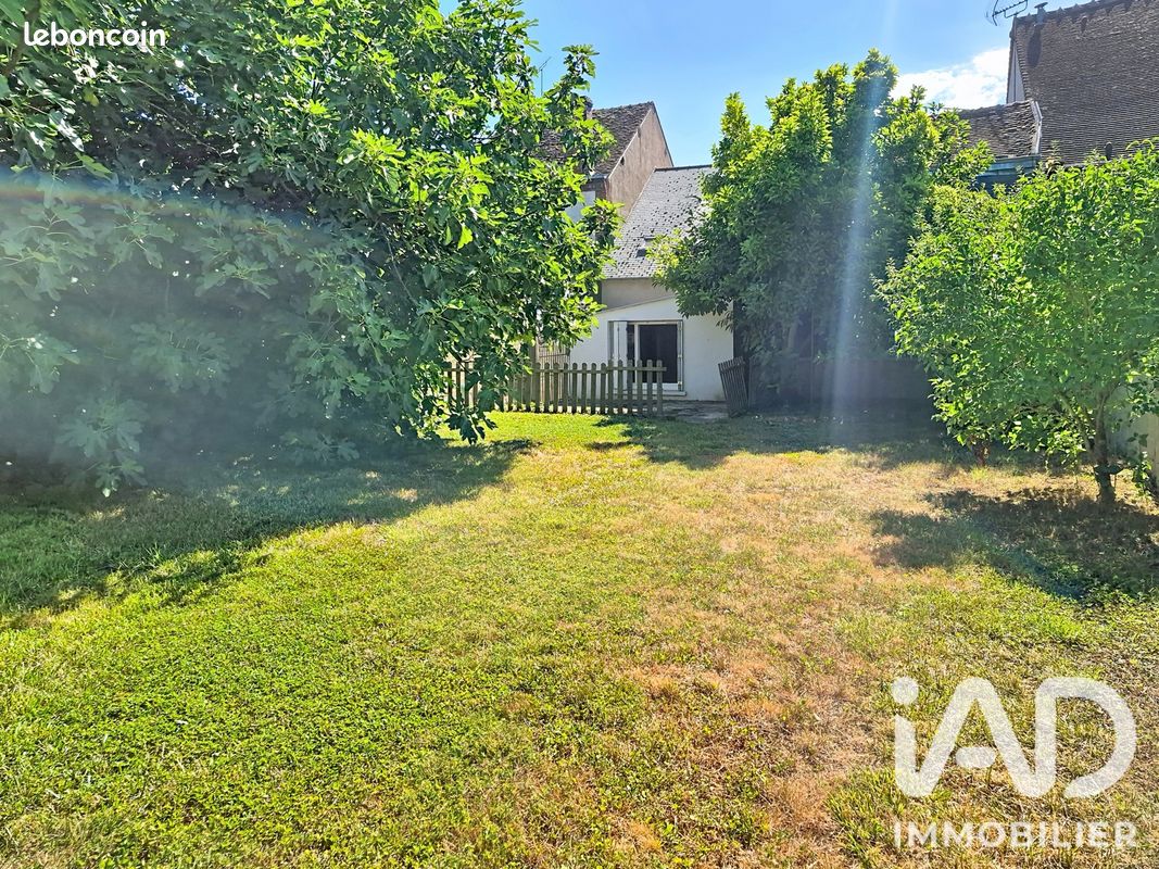 Maison 4 pièces 99 m² · à Saint-Maurice-sur-Aveyron · 99 m² · 83 000 €