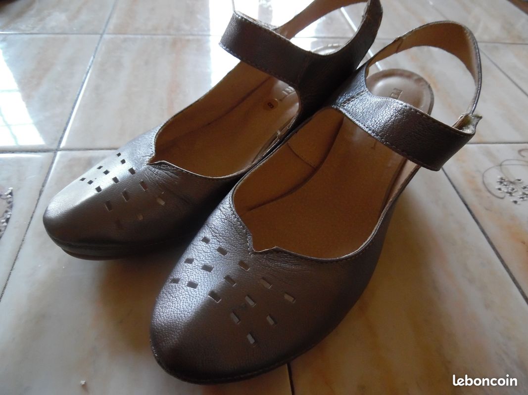 CHAUSSURES FEMME P.39 PEDICONFORT NEUVES (lio1212) (image 2)