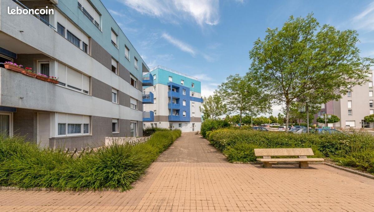 Parking 1 pièce · à Quetigny · 62 €/mois