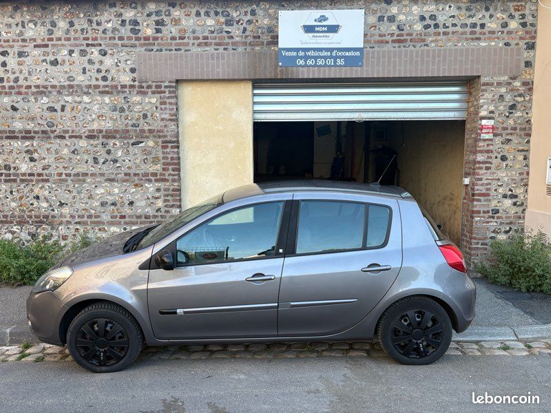 Renault clio 3. 1.2 75 (image 1)
