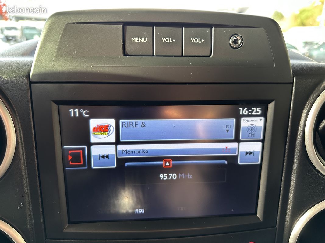 Citroen BERLINGO PURETECH 110CH TPMR (image 15)