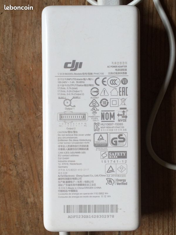 Hanatora Chargeur De Batterie De Voiture Pour DJI Phantom 4/Pro V2.0/Pro+/Advanced/Advanced Plus/Obsidienne Drone Batterie Et Télécommande, USB Portable Multiple Rapid Charging Hub Accessoires