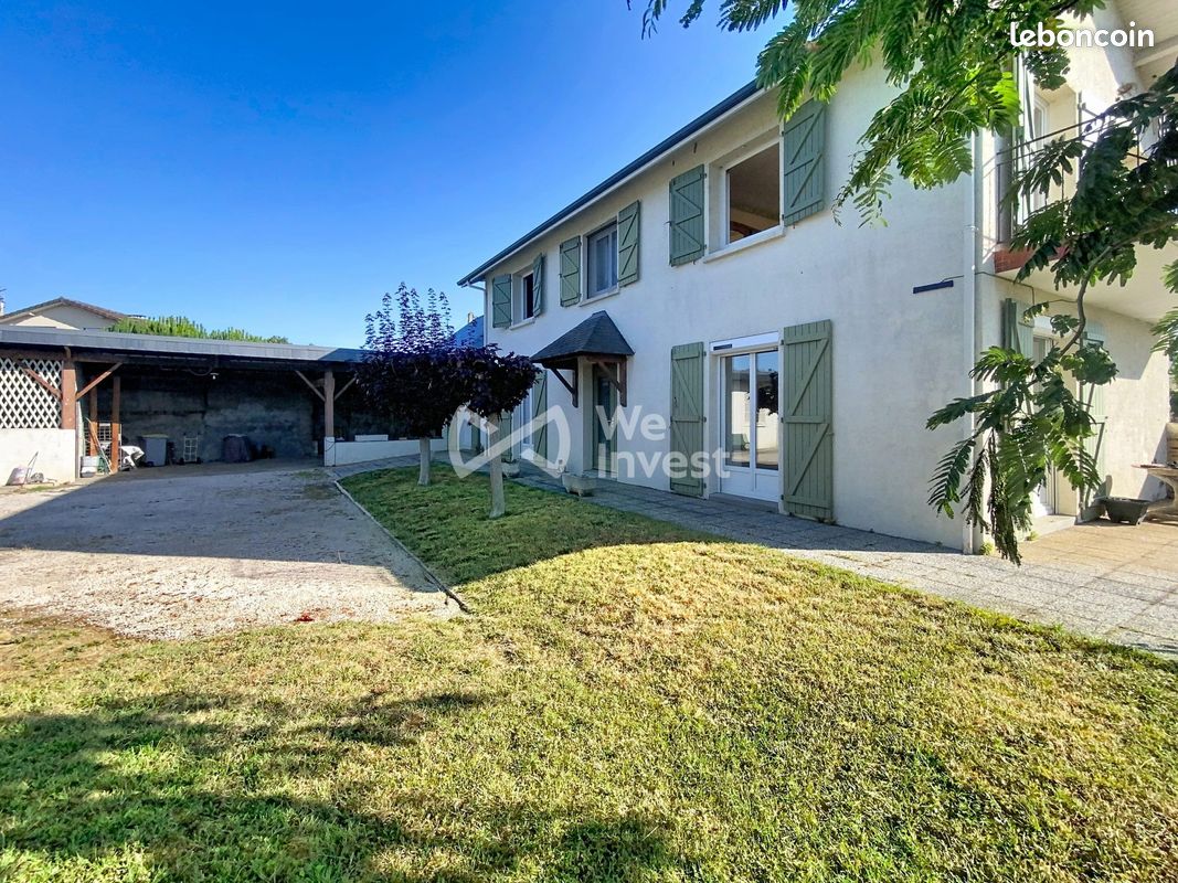 Maison 5 pièces 145 m² · à Coarraze · 145 m² · 233 000 €