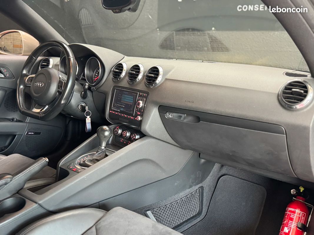 AUDI TT 2.0 TFSI 200ch S-Tronic MK2 (image 19)