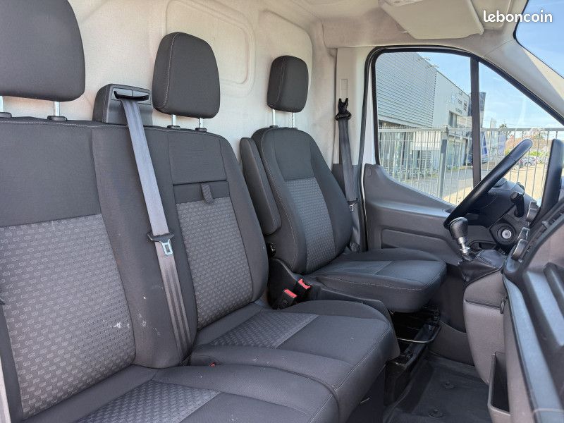 Ford TRANSIT 2T FG T310 L3H2 2.0 ECOBLUE 130CH S&S AMBIENTE (image 12)