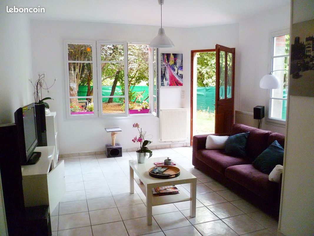 Appartement 4 pièces 80 m² · à Nevers · 80 m² · 670 €