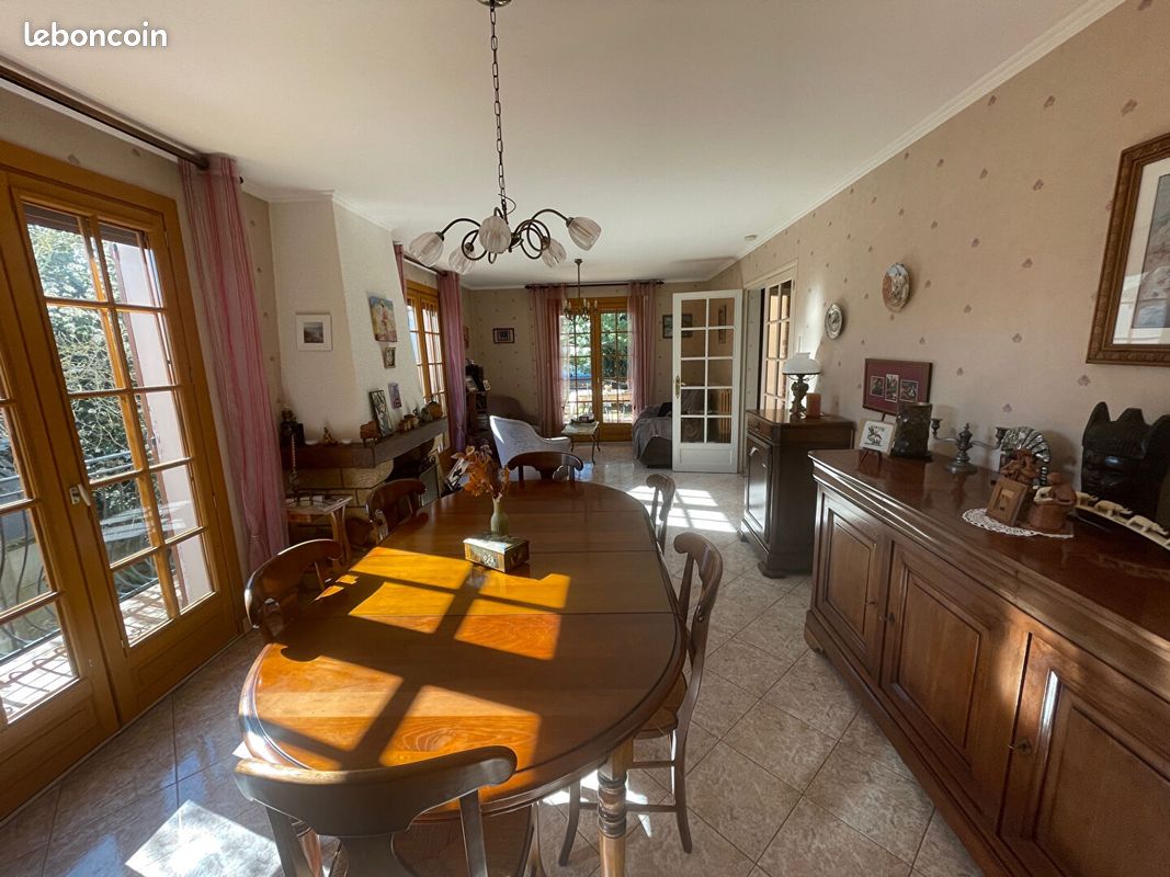Pavillon 6 pièces 160 m² - Buxerolles 86180 (image principale 4)