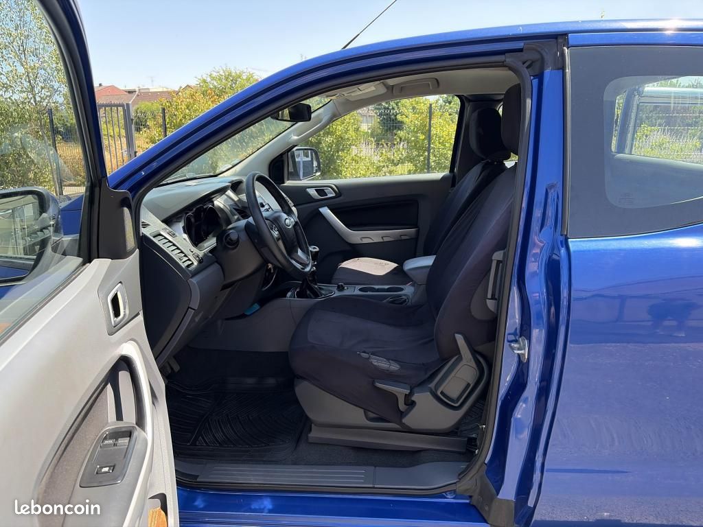 FORD RANGER 2.2 TDCi 150 cv SUPER CABINE XLT Sport / Attelage + moteur 35000 km (facture ford) (image 10)