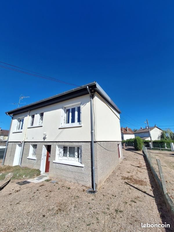 Maison 4 pièces 89 m² · à Méreau · 89 m² · 79 500 €