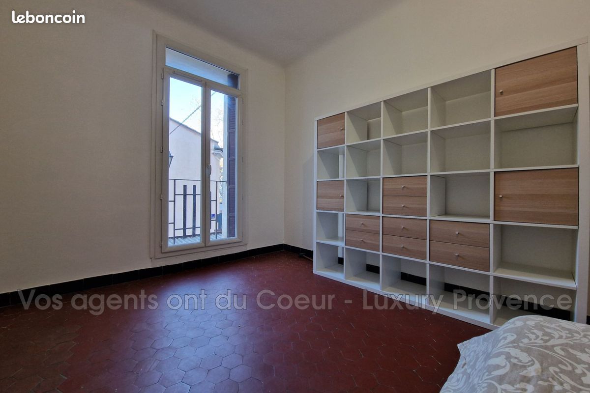 Appartement 3 pièces 56 m² · à Toulon · 56 m² · 650 €
