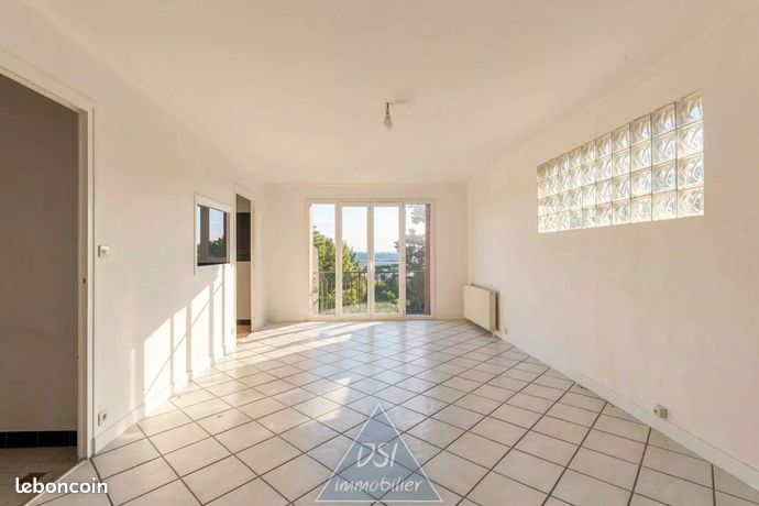 Apartment in Montluel - View 4