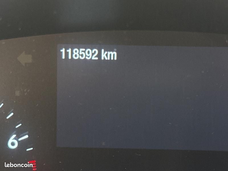 Ford Focus SW 1.0 EcoBoost 125ch Titanium (image 14)