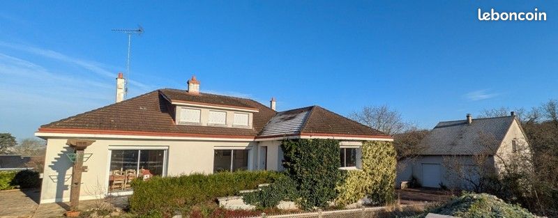 Maison 9 pièces 283 m² · à Saint-Gervais-la-Forêt · 283 m² · 440 000 €