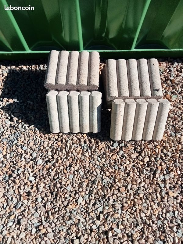 8 bordures de jardin (image 1)