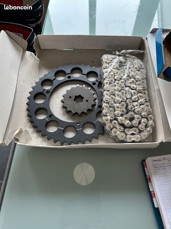 Kit chaine Yamaha (image 1)