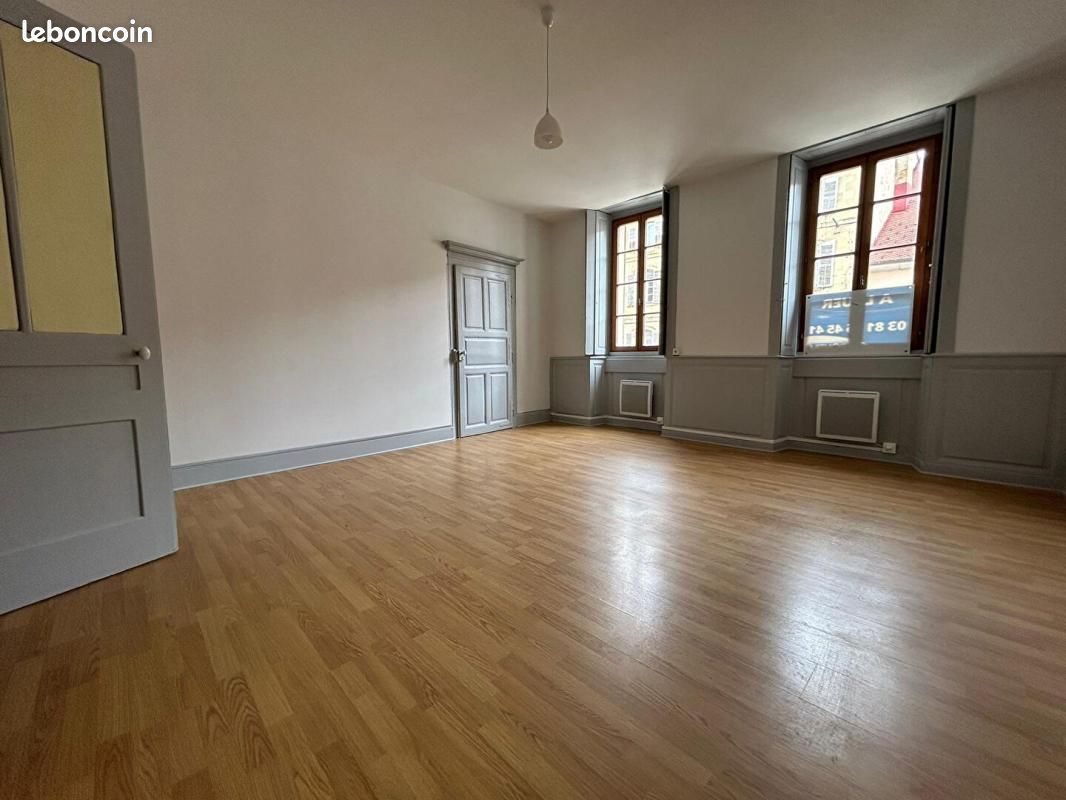Appartement 3 pièces 81 m² · à Pontarlier · 81 m² · 850 €/mois