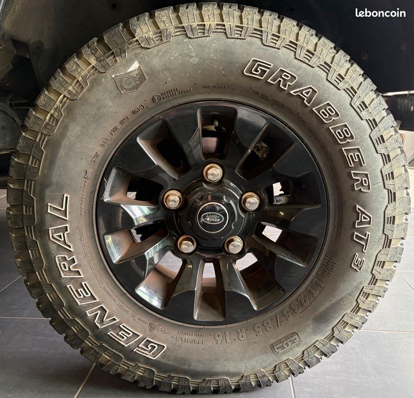 Land rover defender societe 90 2.2 120 4wd (image 28)