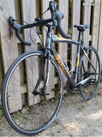 Selle Vélo Vintage Bianchi – Modèle Rétro, Noir, Occasion, Look D’époque