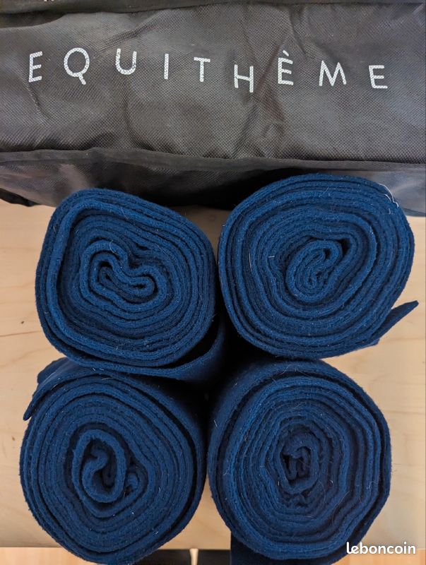Bandes de Polo Bleue marine Equitheme quasi neuf (image 1)