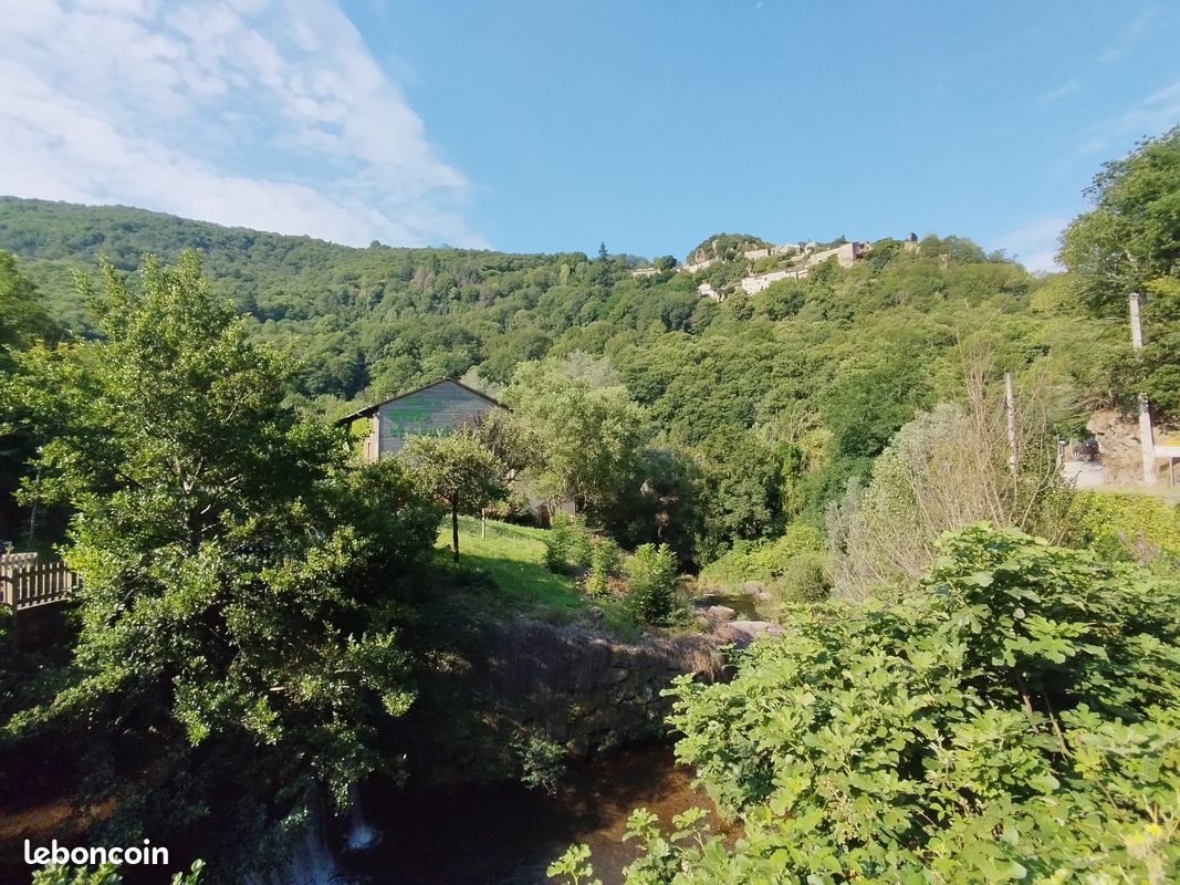 Maison 10 pièces 220 m² · à Mazamet · 220 m² · 78 000 €
