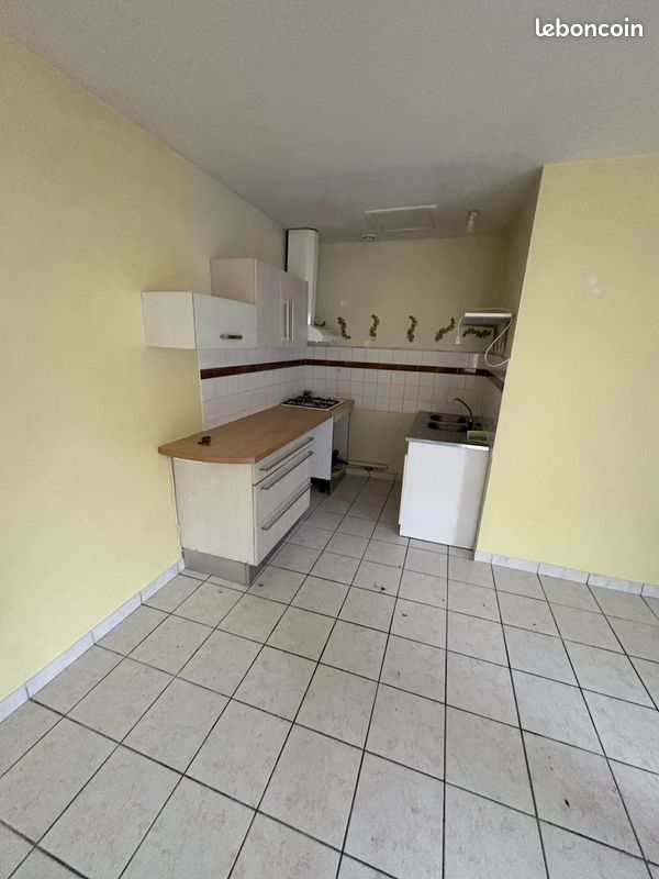 Appartement 2 pièces 40 m² · à Saint-Sylvestre-sur-Lot · 40 m² · 450 €/mois