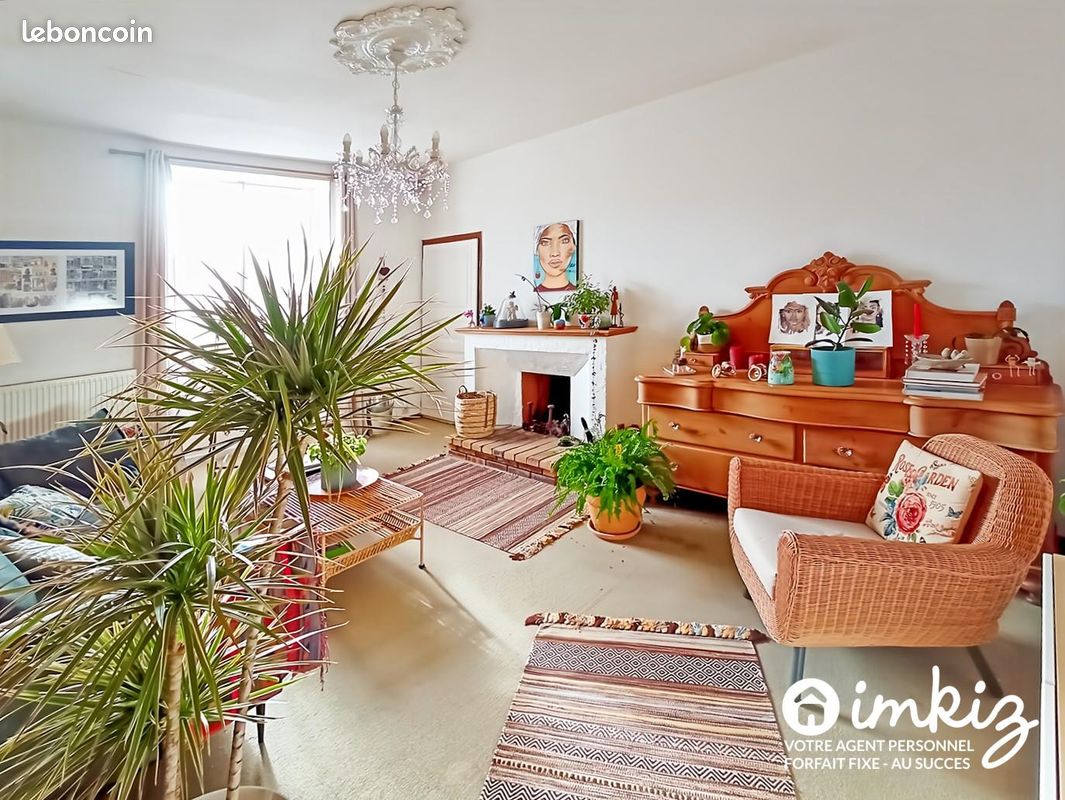 Maison 320 m² · à Montmorillon · 320 m² · 239 000 €
